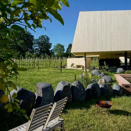 Gartenlofts Auf Gut Guntrams Schwarzau am Steinfelde