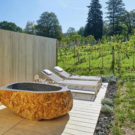 Hotel Gartenlofts Auf Gut Guntrams 4*