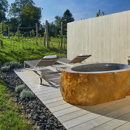 Hotel Gartenlofts Auf Gut Guntrams 4*