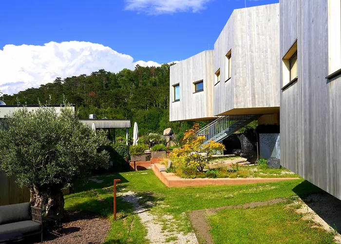 Hotel Gartenlofts Auf Gut Guntrams Schwarzau am Steinfelde
